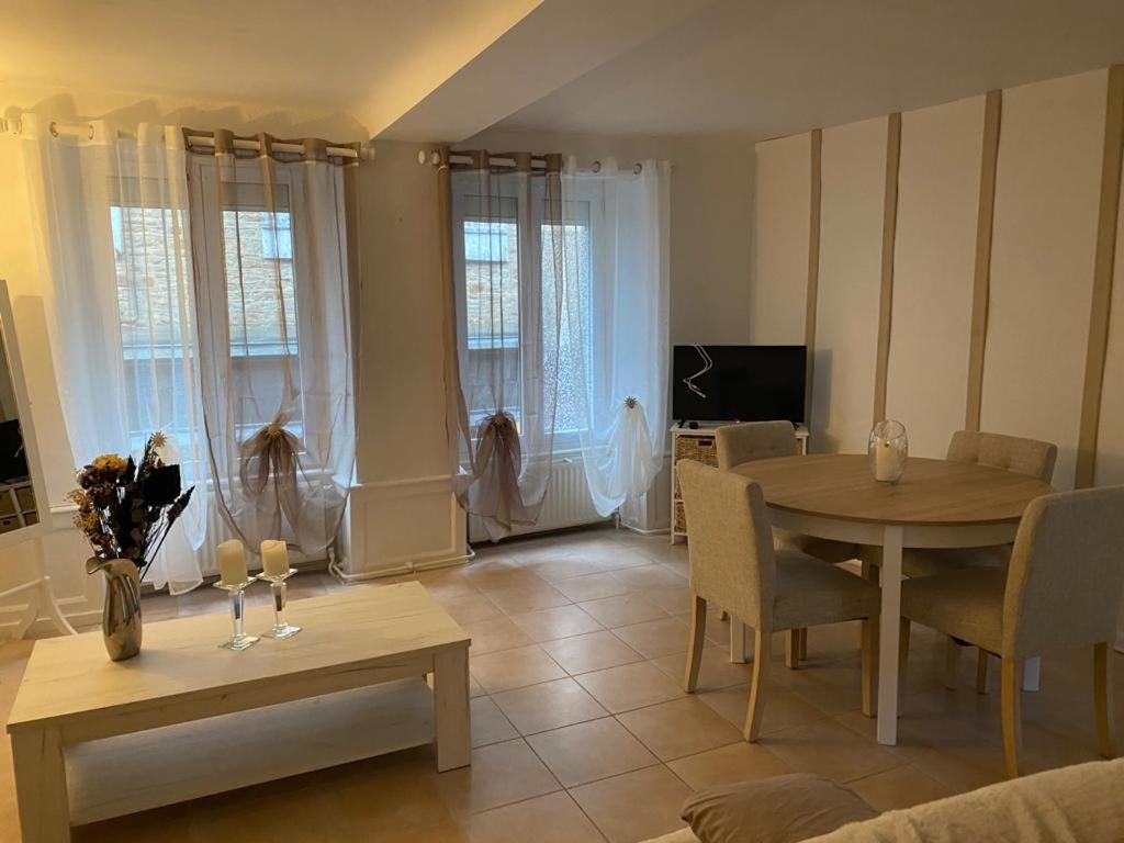 Ferienwohnung La Reine Avranches Exterior foto